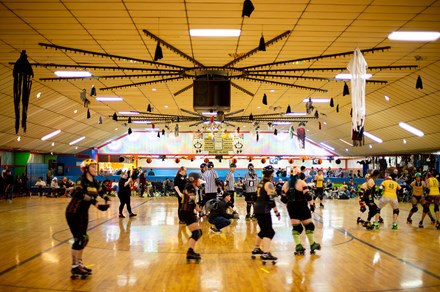 Charm City Roller Derby. Photo by Xueying Chang