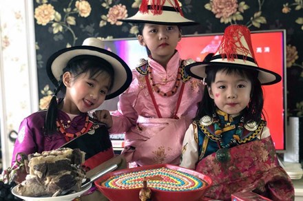 Tibetan children in traditional dress for Losar celebrations