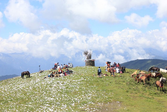 Launch Party for <i>Lag Zo: Making on the Tibetan Plateau</i> Online Exhibition