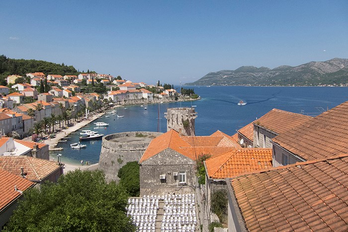 Dance, Cultural Revitalization, and Continuity in Korčula, Croatia