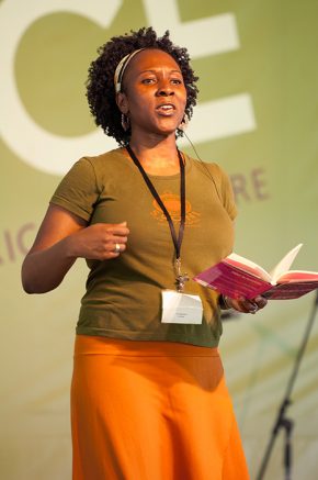 Brooklyn poet and rapper Toni Blackman at the 2009 Folklife Festival. Photo by Walter Larrimore, Ralph Rinzler Folklife Archives